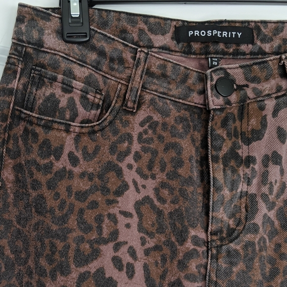 Prosperity Leopard Print Skinny Jeans Five Pocket Non Stretch Brown Black 29 NWT - Picture 3 of 16